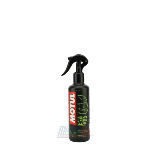 Motul M1 Helmet And Visor Clean